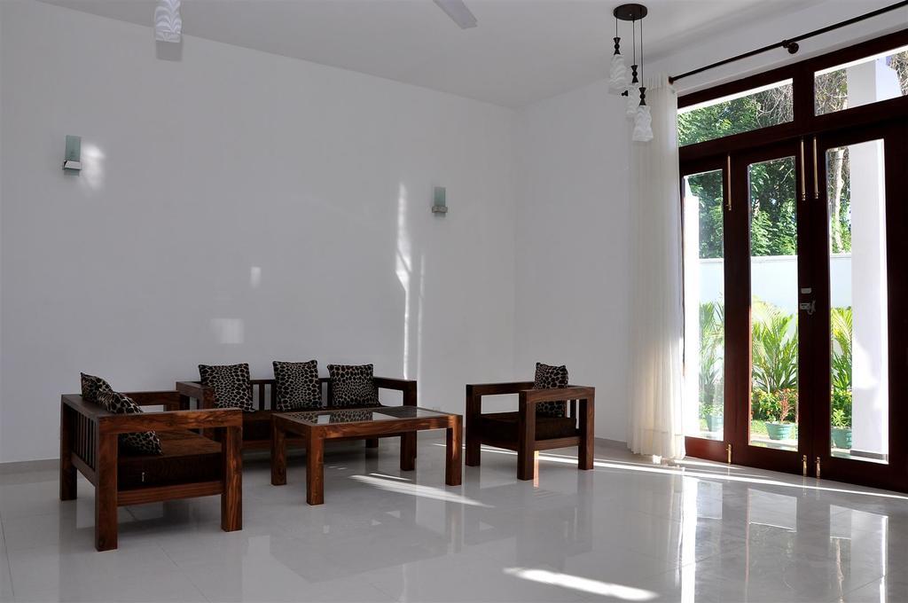Harris Villa Hikkaduwa Zimmer foto